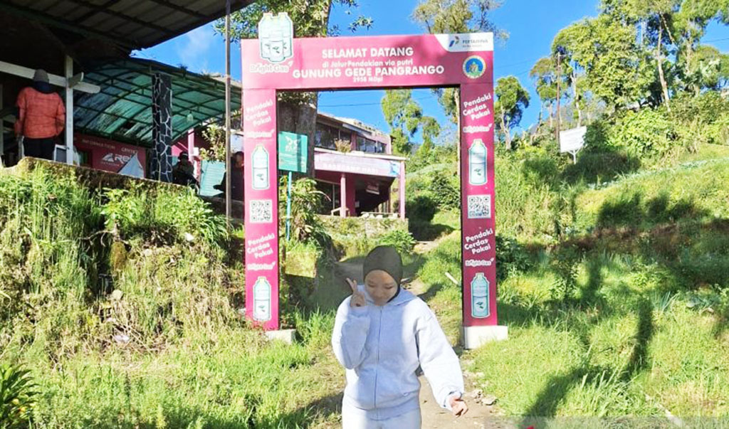 Buntut Evakuasi 8 Pendaki W...