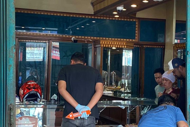 Oknum Polisi Rampok Toko Emas di Aceh Selatan, Polda Aceh...