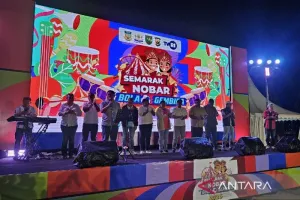 Pemprov Papua Sulap Nobar F...
