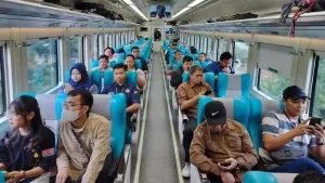 PT KAI Layani 7,57 Juta Pel...