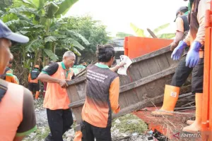 Pemkot Jakarta Timur Bersih...