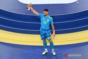 Piala Dunia 2026: Kiper Spanyol Unai Simon Raih Sarung Tangan Emas 