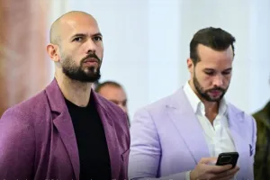 Disidang di Miami, Influenc...