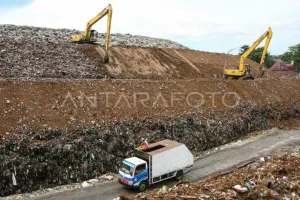 DLH Makassar Menggencarkan Edukasi Pemilahan Sampah Residu