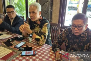 Ganjar Pranowo Minta Parpol Perkuat Kedekatan dengan Masyarakat
