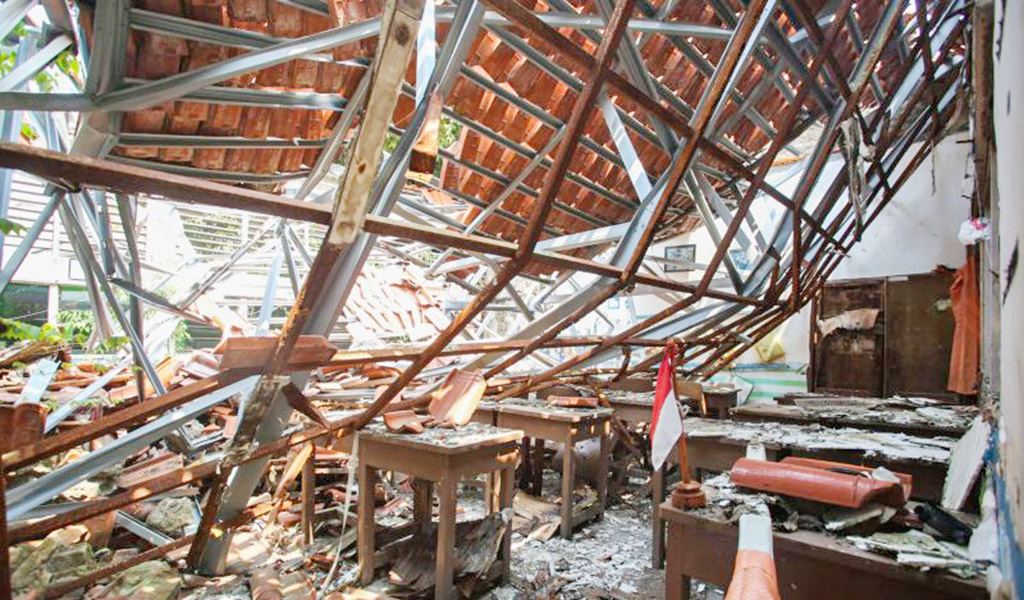 Gedung Sekolah Hancur, DKI Pastikan Proses Belajar di SDN...