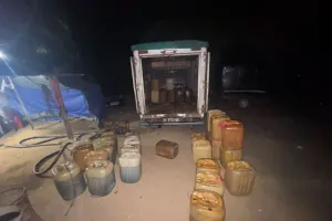 Gudang BBM Subsidi di Rohil Terungkap, Polda Riau Selidiki Jaringan Distribusi Ilegal.
