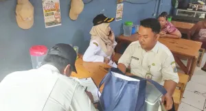 Diduga Sajikan Menu Anjing, KPKP Jakbar Lakukan Pengawasan Warung Lapo di Kawasan Kalideres