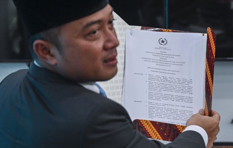Presiden Tetapkan Lima Pejabat Baru Kejaksaan Agung, Kunt...