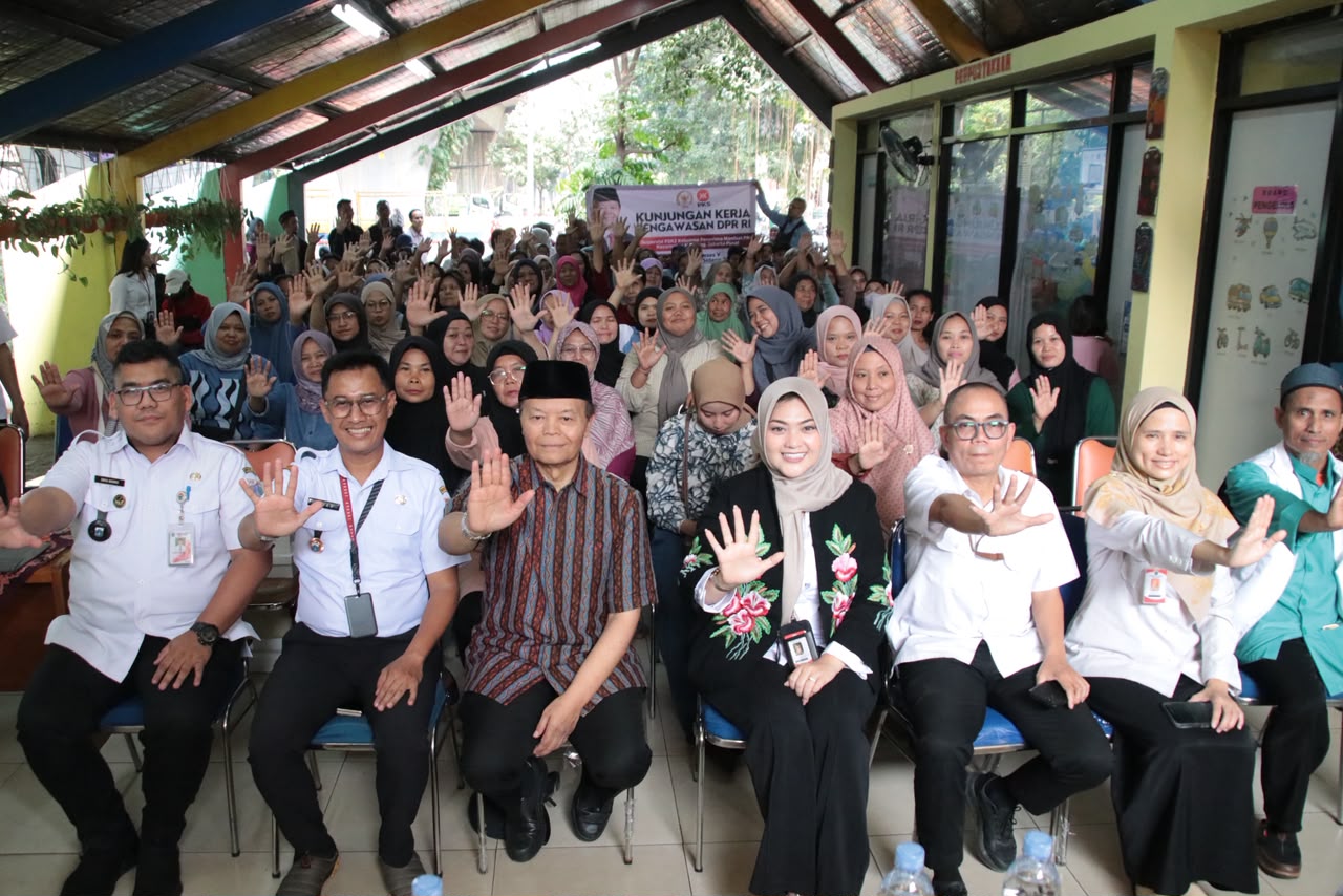 Terinspirasi Keluarga Lamine Yamal, HNW Semangati Warga P...