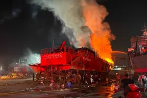 Tidak Ada Korban dalam Kebakaran KN SAR Ramawijaya di Muara Baru Jakut