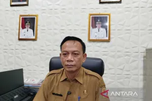20 Truk Dikerahkan untuk Membersihkan Sampah di TPS Pasar Weru