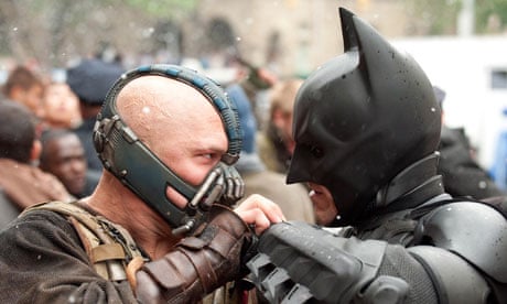 Christopher Nolan Sebut Tom Hardy adalah Villain Batman T...