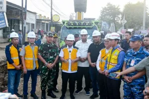 Jawab Keluhan Masyarakat, Pembangunan Jalan Moncongloe di Sulsel Resmi Dikerjakan