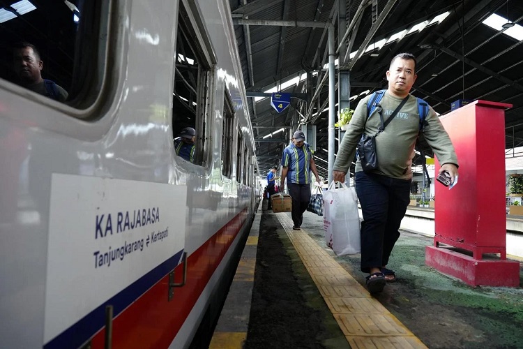 KAI Group Telah Layani 258 Juta Pelanggan Melalui Subsidi...