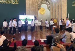 Wali Kota Bandung Sebut Zakat Jadi Instrumen Kurangi Ketimpangan Sosial  