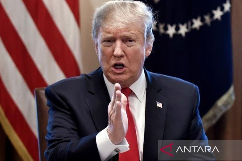 Amerika Serikat Akan Terapkan Tarif Baru hingga 12,5 Pers...
