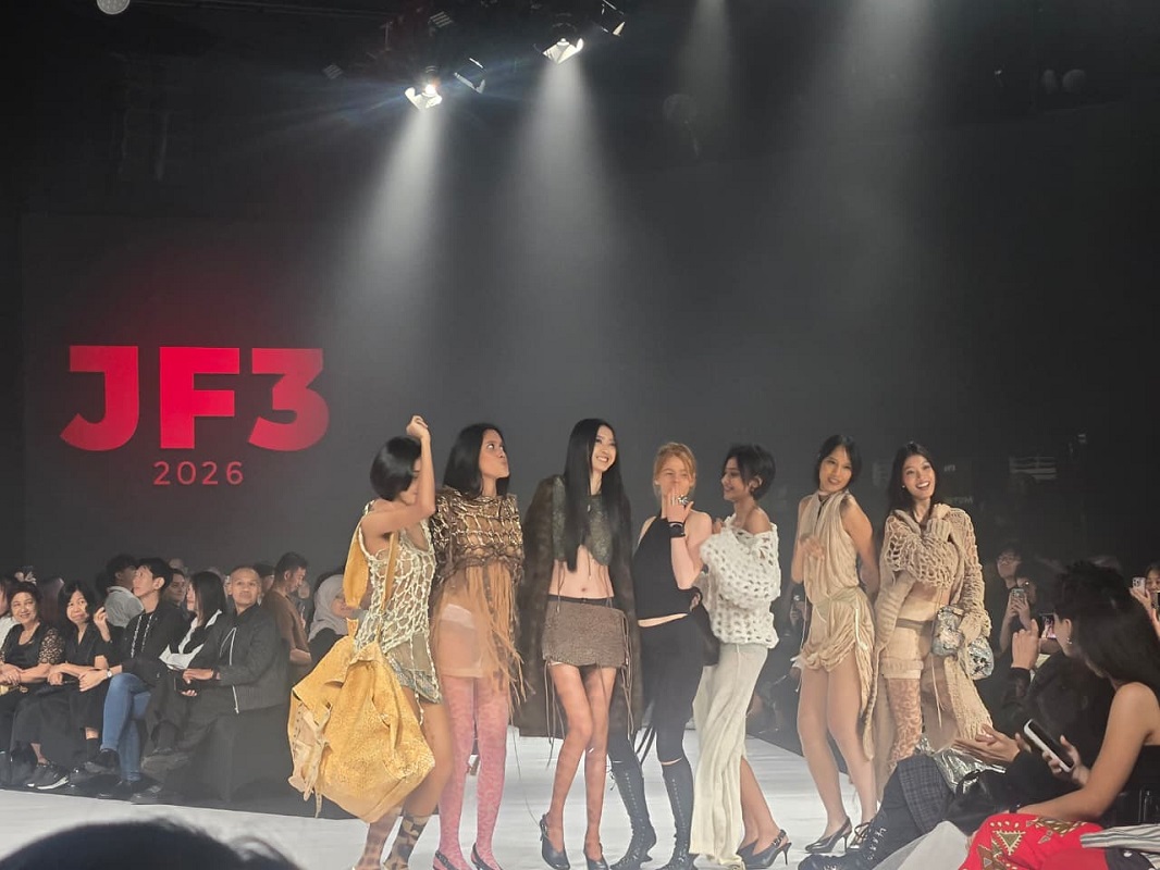 LAKON Indonesia Tutup BRI JF3 Fashion Festival 2026 denga...