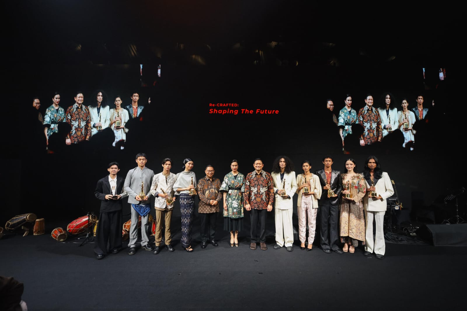 Indonesian Fashion Chamber Gelar Show "Quiet Defiance" di...