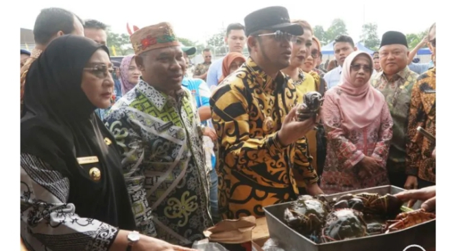 Pemkab Berau dan HNSI Berkolaborasi  Penuhi Gizi Masyarakat dengan Gelar Gerakan Ikan Murah