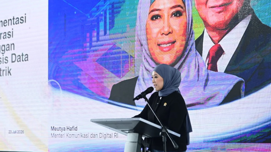 Menkomdigi Tegaskan Pentingnya Kepatuhan Registrasi Kartu...
