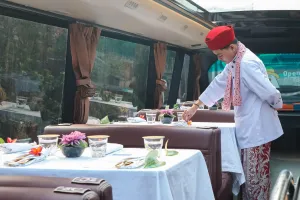 'Open Dining of Jakarta', Wisata Kuliner Baru di Atas Bus dengan Panorama Ibu Kota