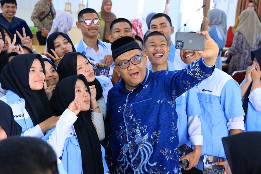 Wamenaker: PVN Siapkan SDM Sesuai Kebutuhan Dunia Usaha dan Industri.
