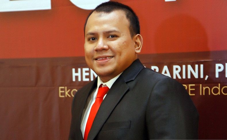 Alarm Kredit UMKM! Tumbuh C...