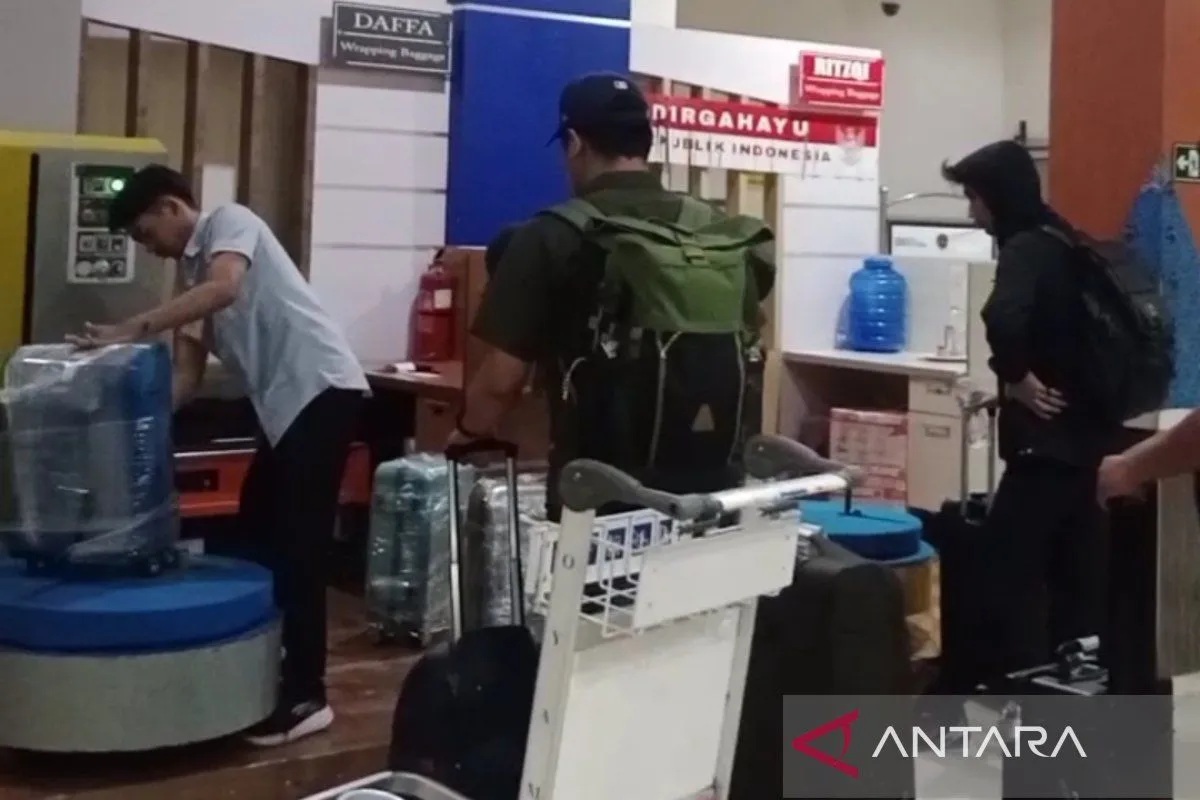 KPK Sita Uang Tunai Rp4 Miliar dari Rumah Kadis PUPR Kota...