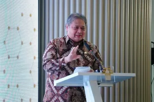 Menko Perekonomian Dukung Kemandirian Industri Farmasi Nasional