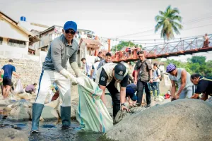 Pemkot Bogor Apresiasi Kekompakan Warga Sempur Bebersih Sungai Ciliwung