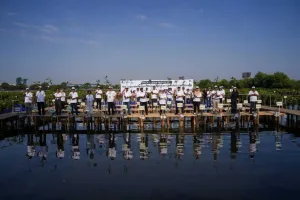 Penanaman 54.038 Bibit Mangrove untuk Memperkuat Kawasan Pesisir Jakarta