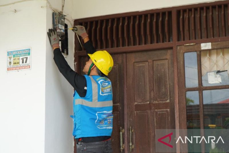 PLN Targetkan Aliri Listrik di Delapan Desa Wilayah 3T Sulut
