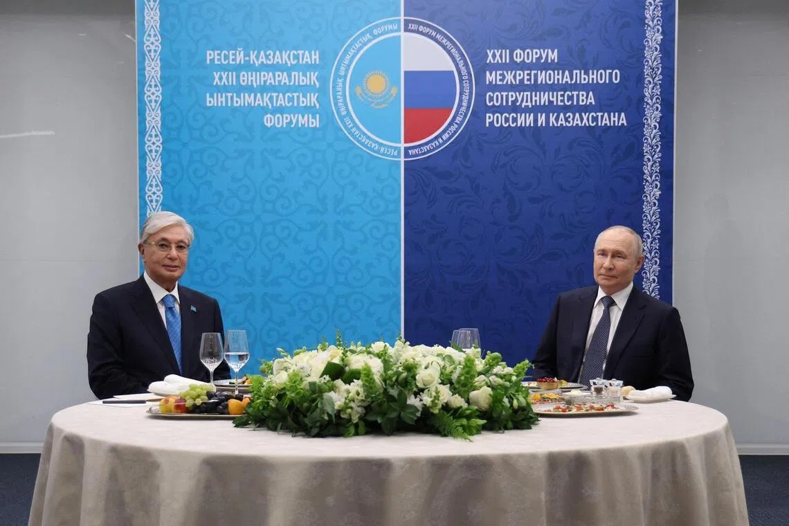 Presiden Kazakhstan Desak R...