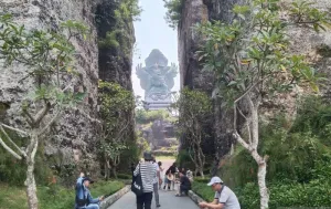 Sektor Pariwisata Berkontribusi Paling Besar Penerimaan Pajak Bali, Tumbuh 8,6 Persen
