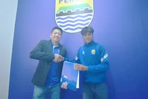 Bukan Pemain Sembarangan, Ini Alasan Persib Berani Beri Kontrak 3 Tahun untuk Rafi Rasyiq!