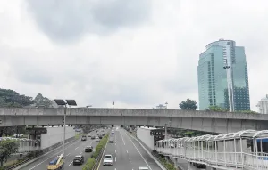 Hati-Hati Sebelum Keluar Ru...
