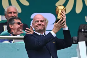 Infantino Bela FIFA di Tengah Kontroversi: Sepak Bola Harus Menyatukan, Bukan Memecah