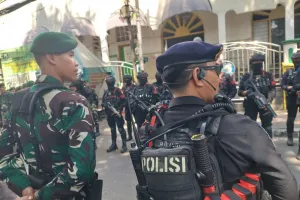 Pascabentrokan, Aktivitas Warga di Jalan Tambak Menteng Kembali Normal