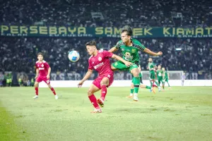 Pressing Maut Bikin Macan Kemayoran Tumbang! Bernardo Tavares Bongkar Kunci Kemenangan Persebaya