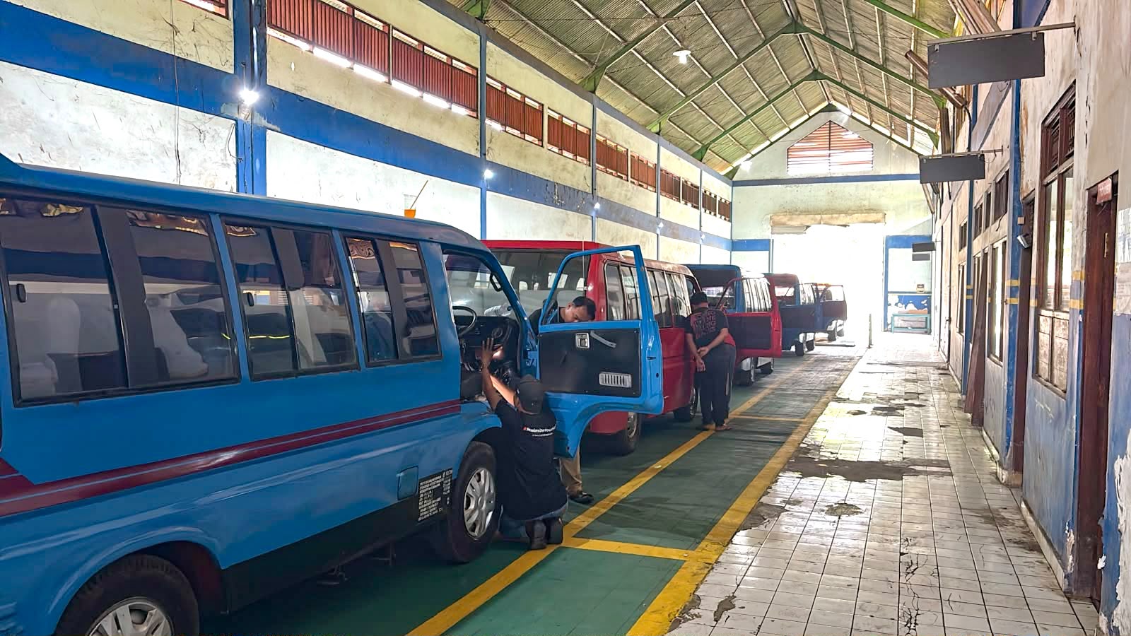 TransTRACK Pasang GPS di 244 Angkutan Trans Siswa Kabupaten Tabanan