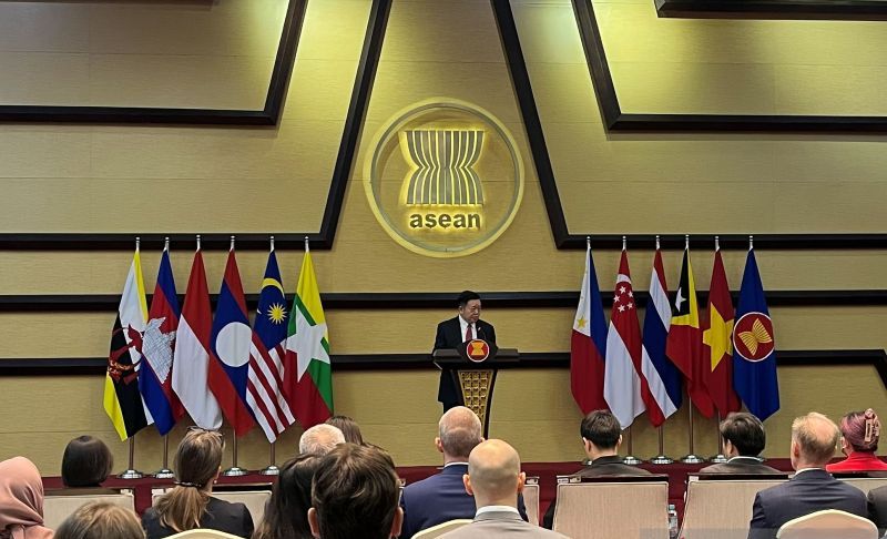 Asean dan Tiongkok Sepakat Kerja Sama Kecerdasan Buatan d...