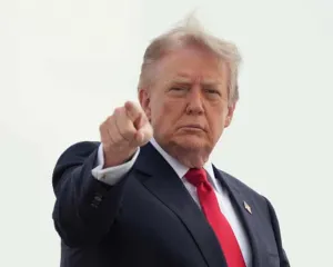 Beri Tenggat Singkat, Trump...