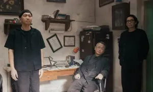 Efek Rumah Kaca Isi Original Soundtrack Film “Laut Bercerita”