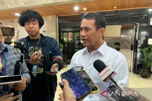 Kabar Baik! Mentan Amran Gandeng Unesa Hadirkan Benih Kedelai Unggul Berhasil Tinggi.