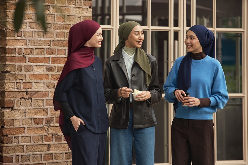 Menjawab Kebutuhan Perempuan Berhijab, Uniqlo Hadirkan Koleksi Hijab Perdana