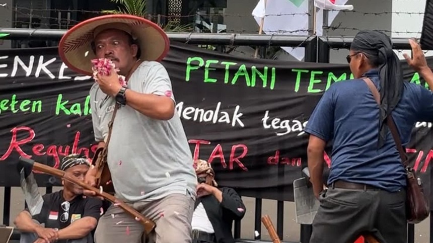 Petani Tembakau Beri Peringatan ke Pemerintah: PP 28/2024 Bisa Pukul Industri dan Jutaan Pekerja.