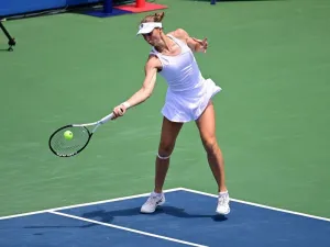 Samsonova Singkirkan Unggulan Keenam Keys di  Laga Pembuka Mubadala DC Open