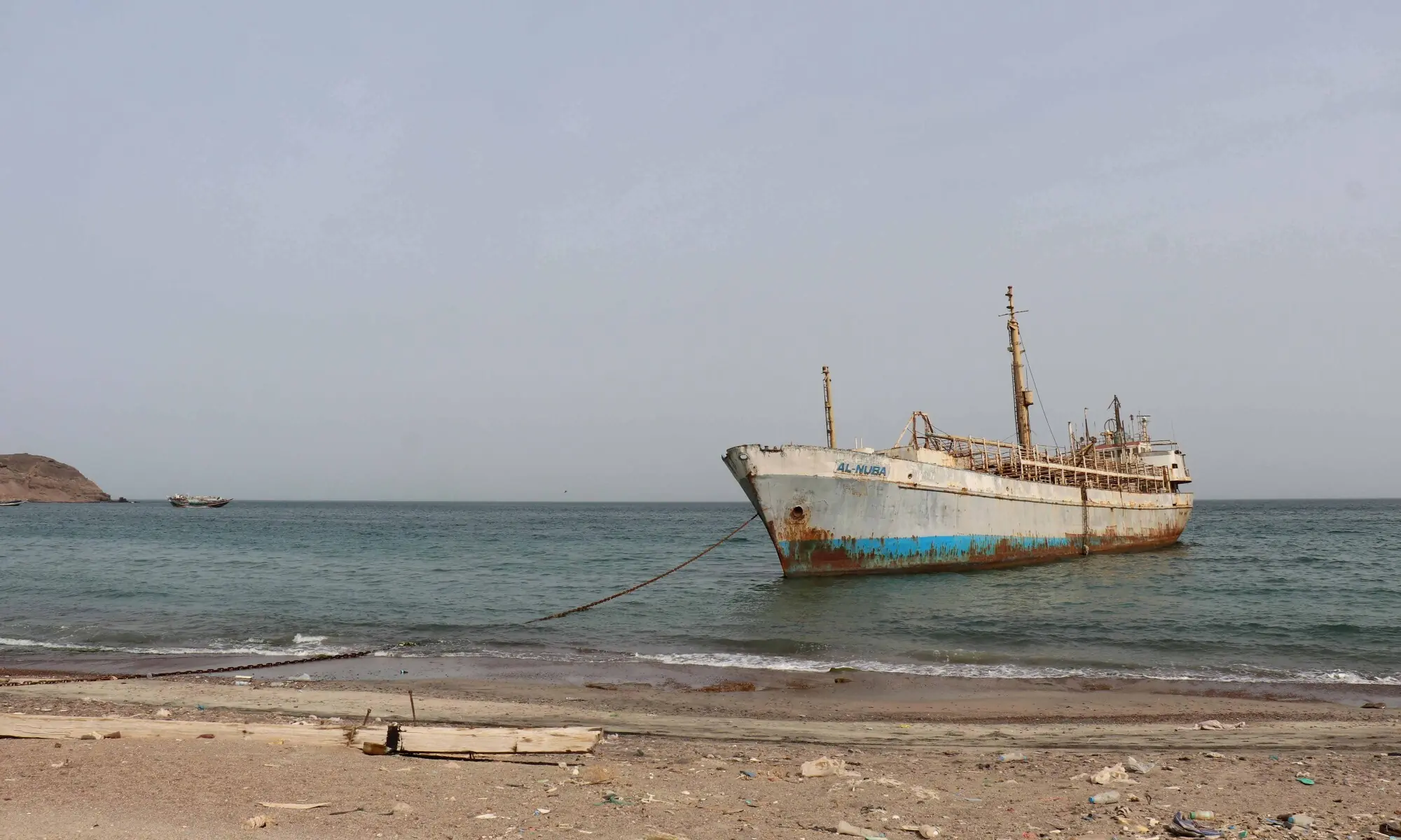 Selat Bab al-Mandab Sepi, Embargo Houthi Paksa Kapal Karg...