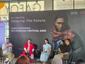 LAKON Indonesia Tutup JF3 Fashion Festival 2026 Lewat Koleksi HARSA, Rayakan Kebahagiaan dalam Proses Berkarya